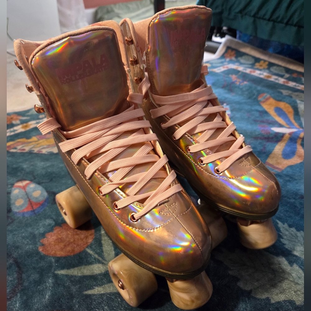 Impala Marawa Rose Gold Holographic Roller Skates